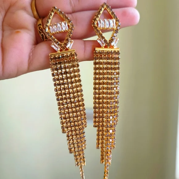 Studded Tassle earings - Picture 6 of 10